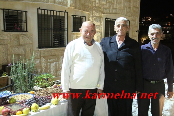 امين مقلدة يكرم الطاقم الطبي من مستشفى الكرمل 