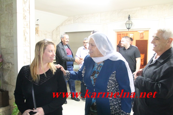 امين مقلدة يكرم الطاقم الطبي من مستشفى الكرمل 