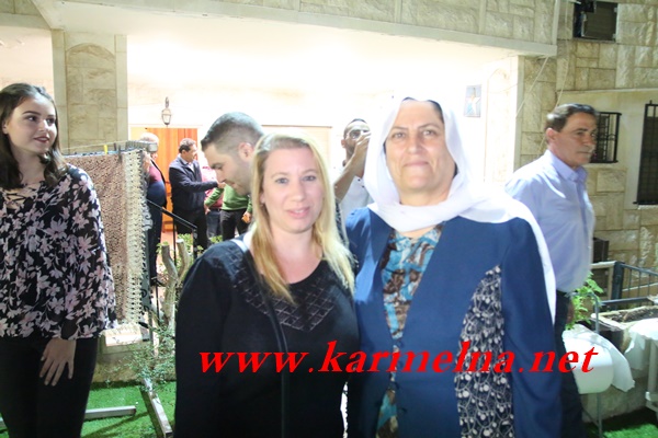امين مقلدة يكرم الطاقم الطبي من مستشفى الكرمل 