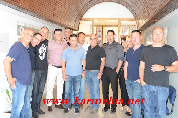 הנהלת פארק קיסרה בביקור אצל קופטאן חלבי