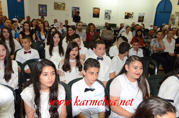 المدرسة الحديثة تحتفل في تخريج الفوج ال 22