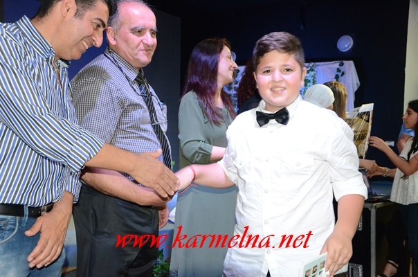 المدرسة الحديثة تحتفل في تخريج الفوج ال 22