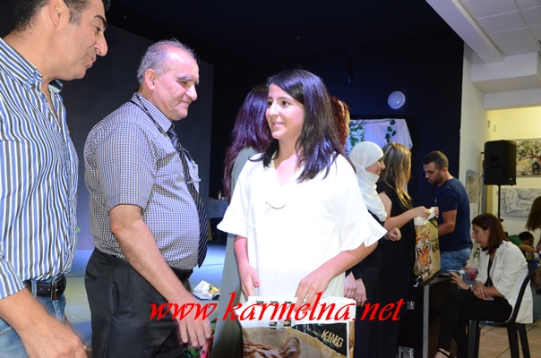المدرسة الحديثة تحتفل في تخريج الفوج ال 22