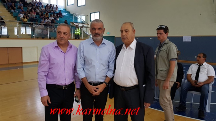 توزيع 700 منحة دراسية لطلاب عرب ويهود برعاية وزير المالية والنائب اكرم حسون!