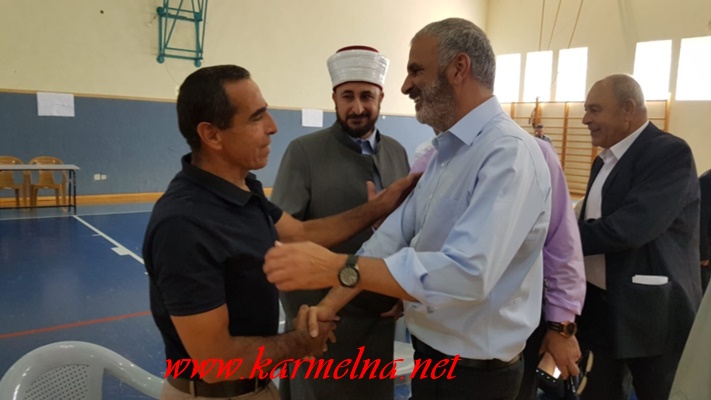 توزيع 700 منحة دراسية لطلاب عرب ويهود برعاية وزير المالية والنائب اكرم حسون!