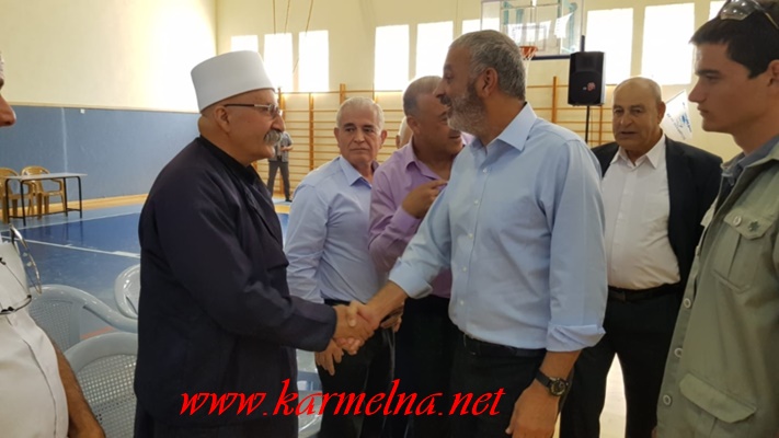 توزيع 700 منحة دراسية لطلاب عرب ويهود برعاية وزير المالية والنائب اكرم حسون!