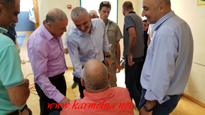 توزيع 700 منحة دراسية لطلاب عرب ويهود برعاية وزير المالية والنائب اكرم حسون!