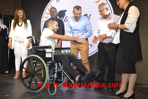 بالصور : ثانوية اورط رونسون تحتفل في تخريج الفوج ال 26