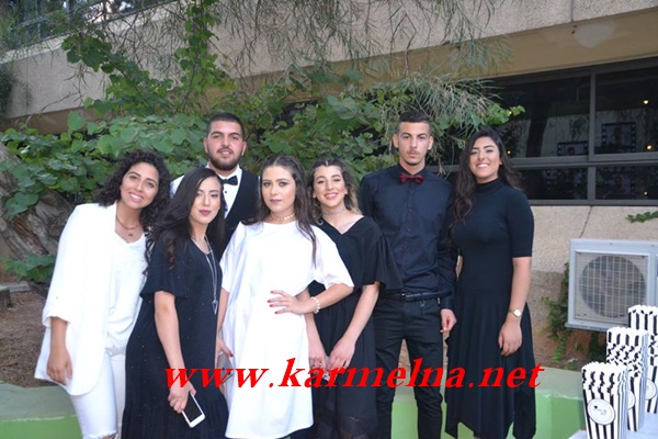 بالصور : ثانوية اورط رونسون تحتفل في تخريج الفوج ال 26