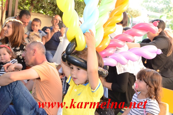 بالصور : حضانة عصافير الجنة تحتفل بتخريج فوج 2016 