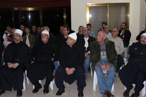 عضو المجلس مهنا أبو سعدى: سأدعم أكرم حسون حتى النهاية لأنه الوحيد الذي يمثلني!