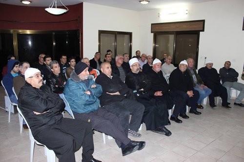 عضو المجلس مهنا أبو سعدى: سأدعم أكرم حسون حتى النهاية لأنه الوحيد الذي يمثلني!