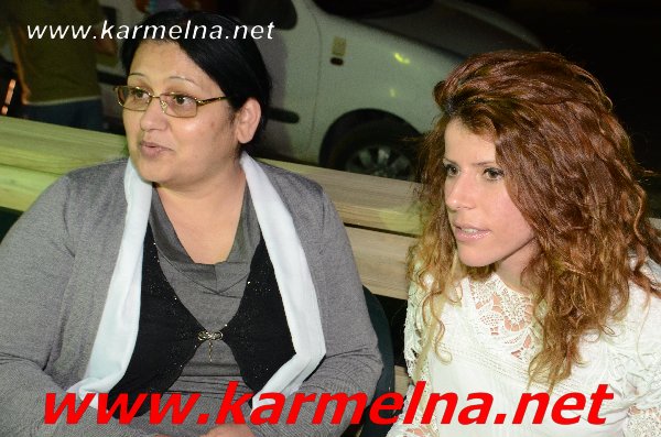 על הדרך يفتتح فرعه الثاني