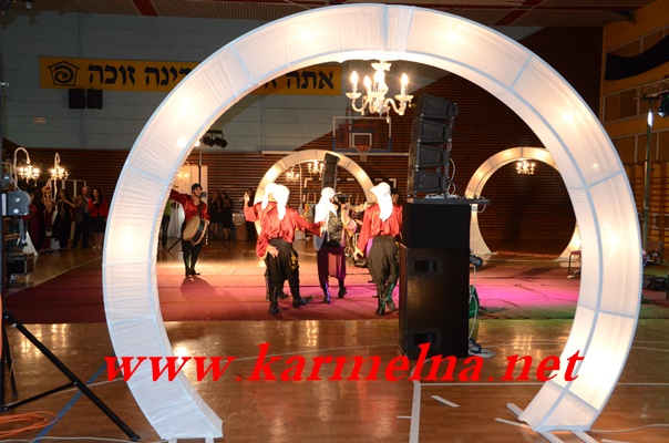 امسية الاحتفال بعيد الام في مركاز بايس