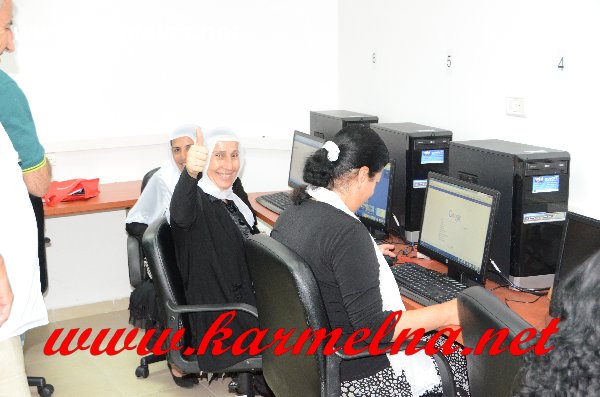 اختتام دورة للحاسوب في جمعية ندا وهلن