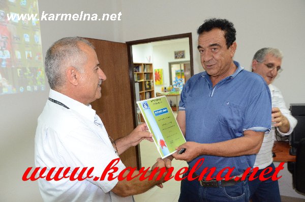 اختتام دورة للحاسوب في جمعية ندا وهلن