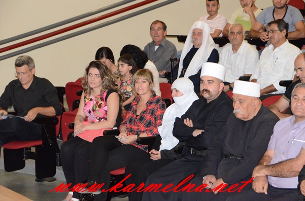 توزيع كتاب شهداء المغار