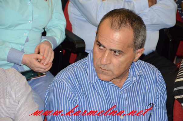 توزيع كتاب شهداء المغار