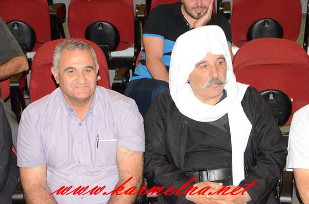 توزيع كتاب شهداء المغار