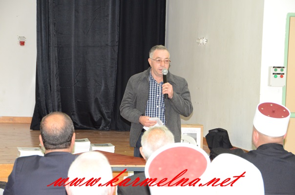 توزيع كتاب شهداء المغار