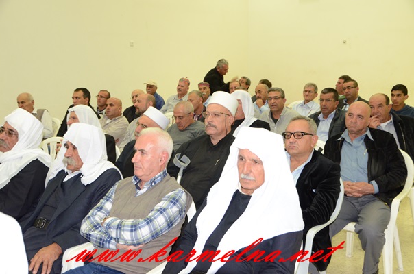 توزيع كتاب شهداء المغار