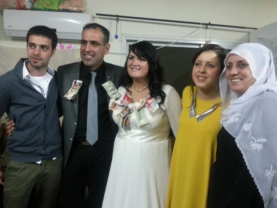 بالصور خطوبة فرح وحنان نصرالدين .