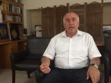 كيف تقييم عمل بهيج منصور وهل انتهى مشواره السياسي ؟