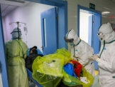 اصابة شاب (22 عاما) من المغار وشابة من كرمئيل بفيروس كورونا ونقلهما الى مستشفى صفد