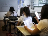 لأوّل مرّة: شهادة البجروت مباشرة لهاتفك النّقال لخرّيجي المرحلة الثّانوية ابتداء من العام 2017