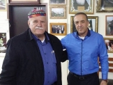 نقطة تحول: رئيس مجلس أبو سنان الشيخ نهاد مشلب يعلن دعمه لأكرم حسون!